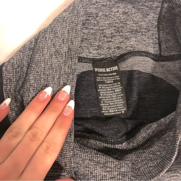 Victoria Secret’s PINK Grey and Black Active Leggings with Waist Clinching - Picture 7 of 9